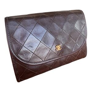 Authentic CHANEL Mini CC Brown Lambskin Leather 1980s Clutch Crossbody Bag